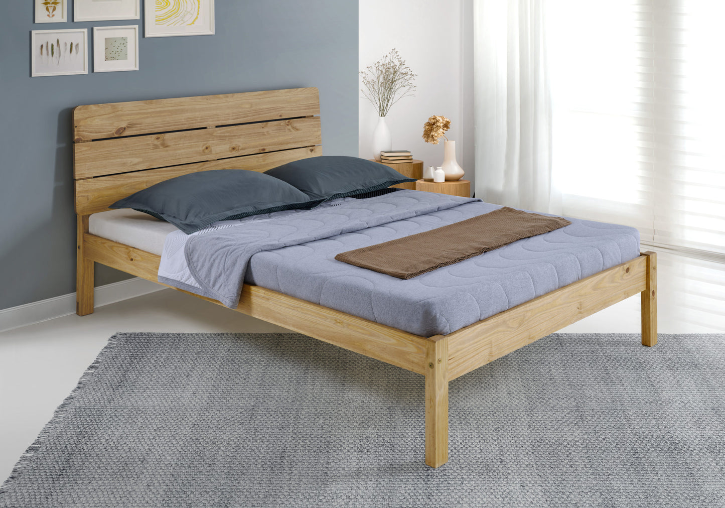 RONAN 4'6" BED - WAXED PINE
