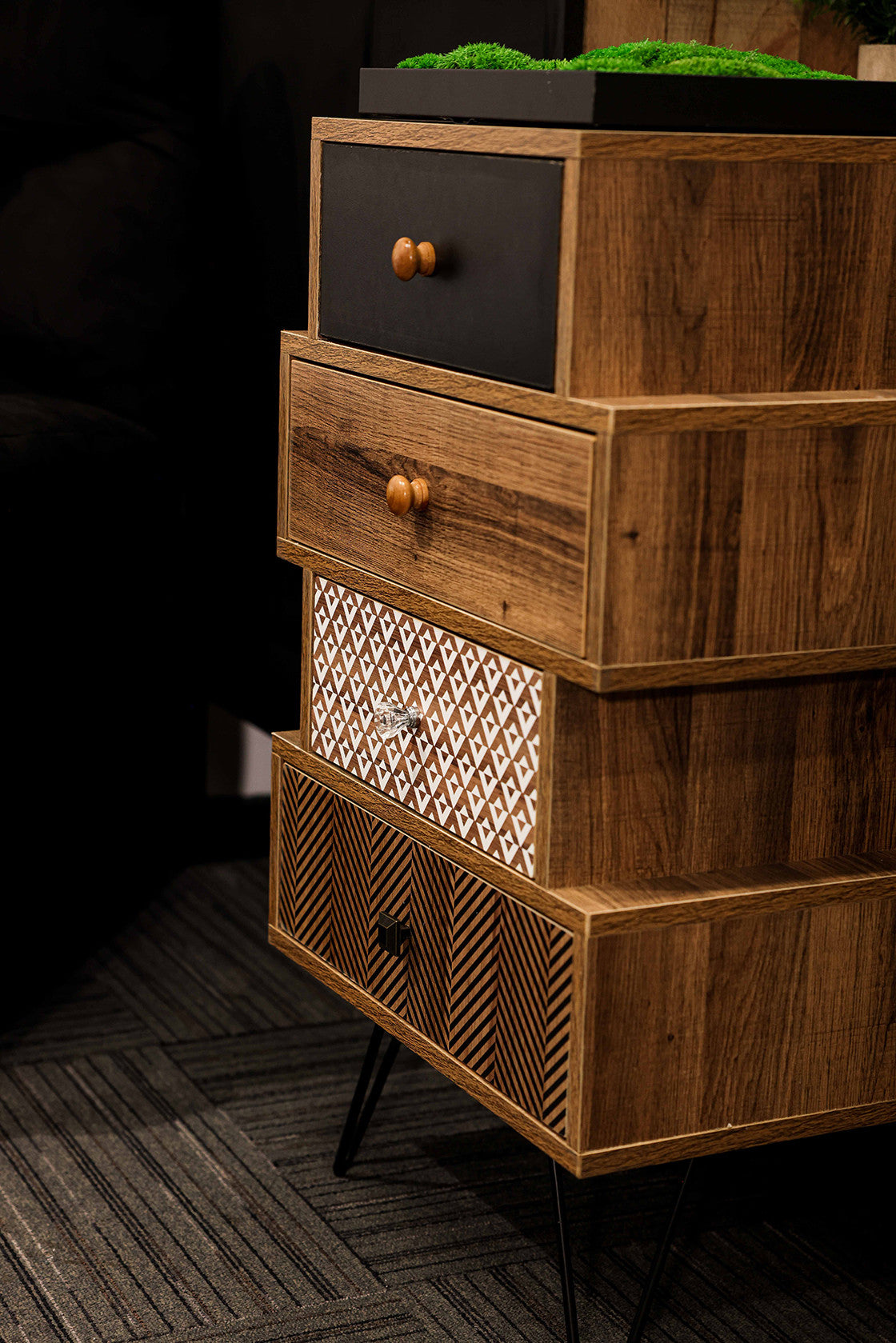 Casablanca 4 Drawer Chest