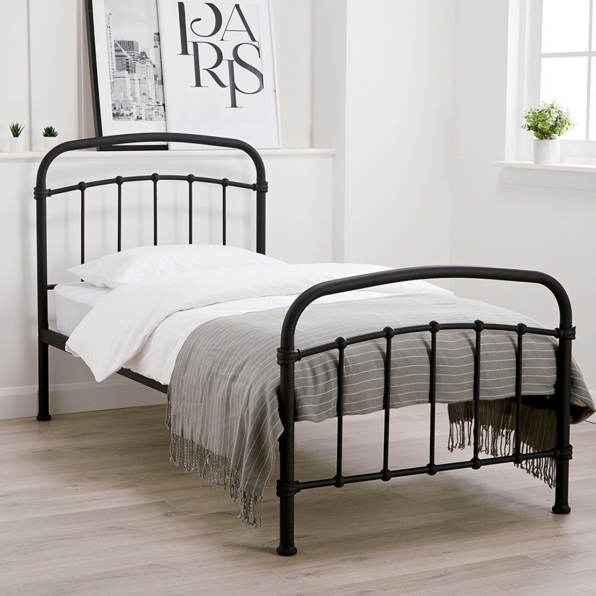 Halston Single Black Bed