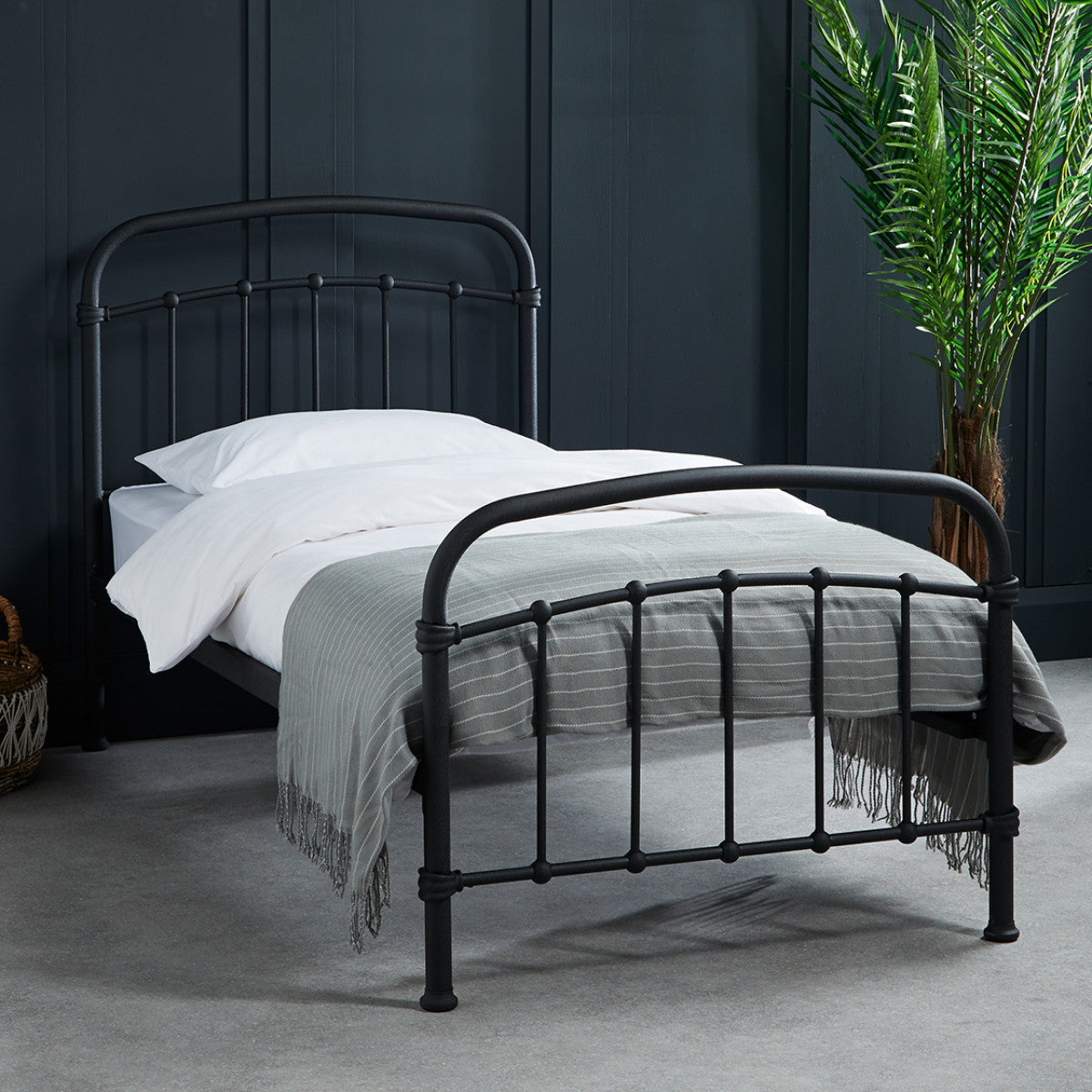 Halston Single Black Bed