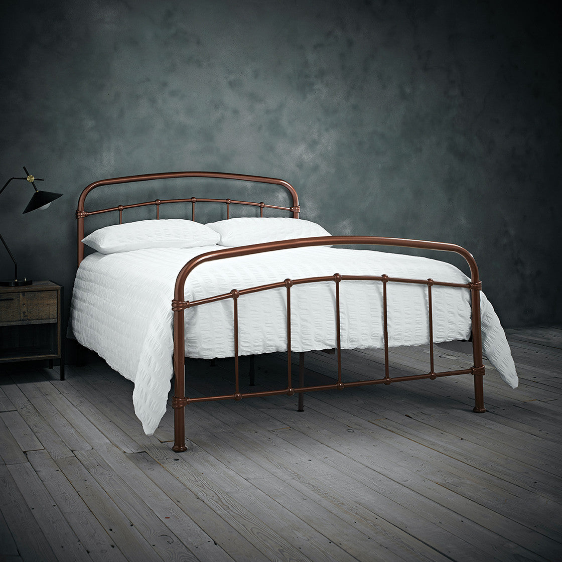 Halston 5.0 King Copper Bed