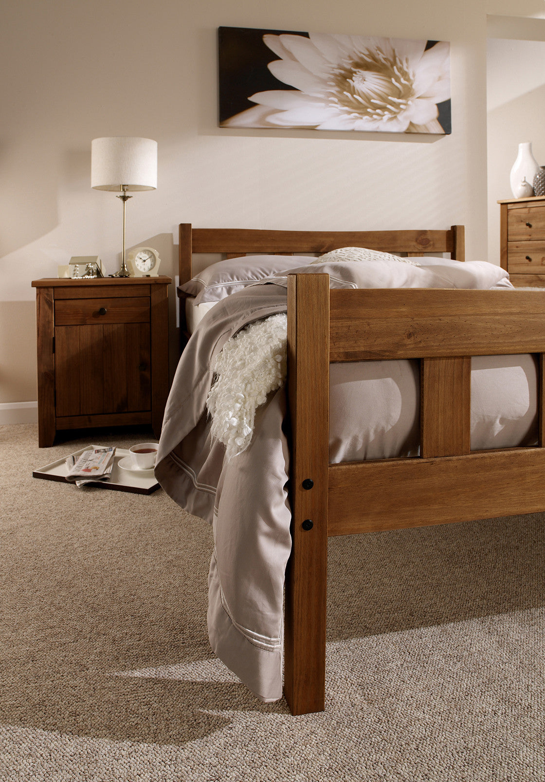 Havana King Bed Pine