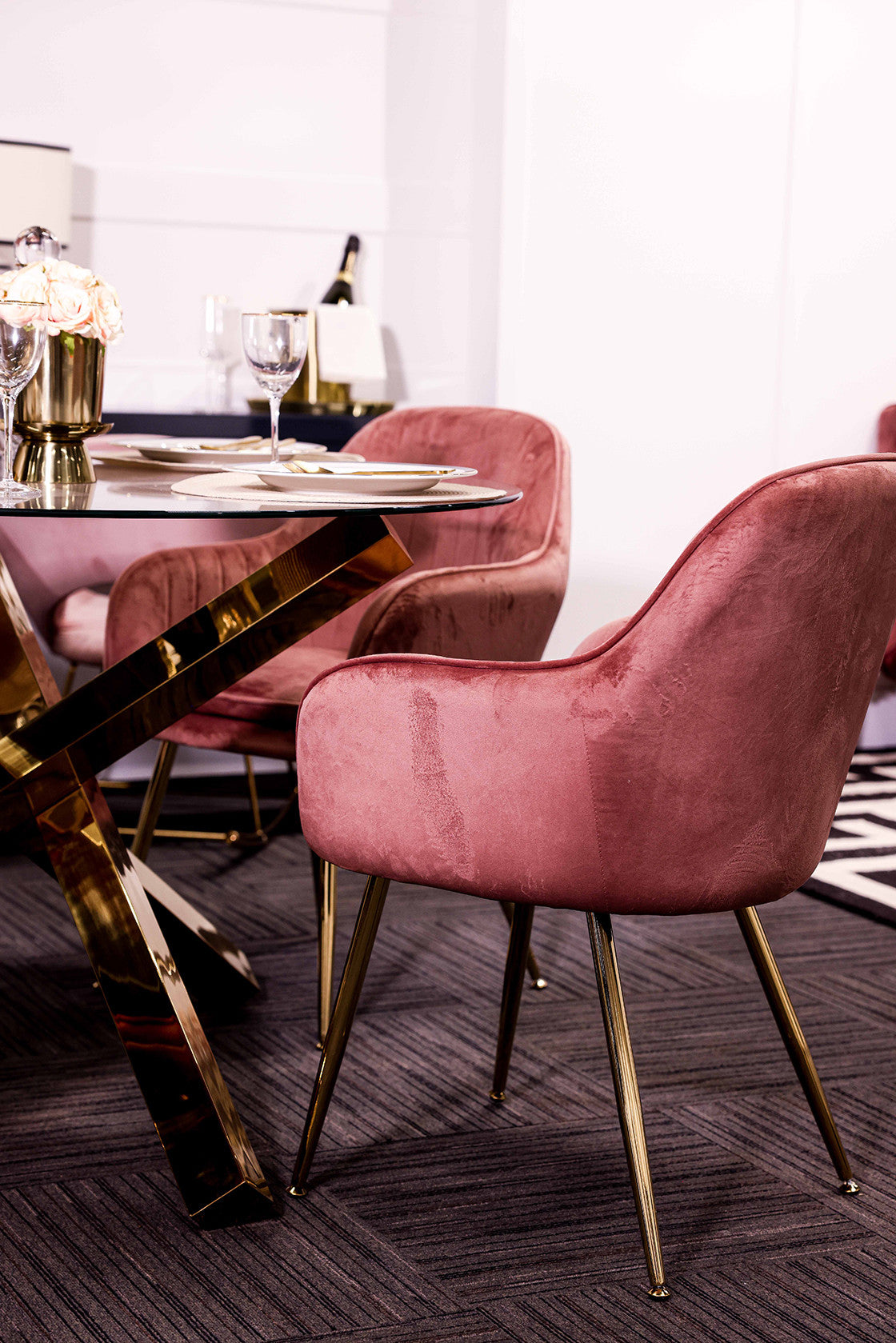 Lara Dining Chair Vintage Pink With Gold Legs