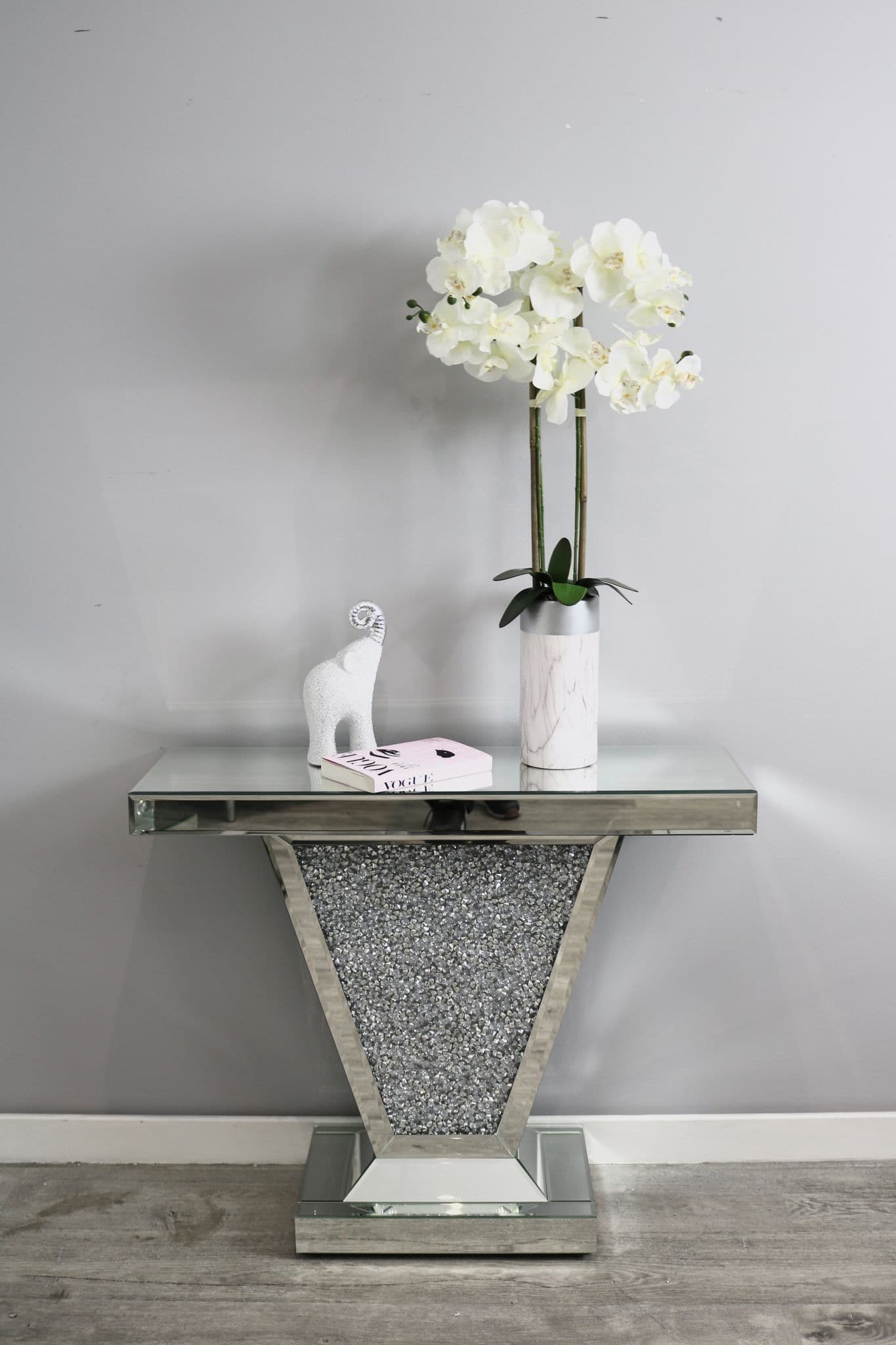 Diamond Crushed Mirror Crystal V Console Table