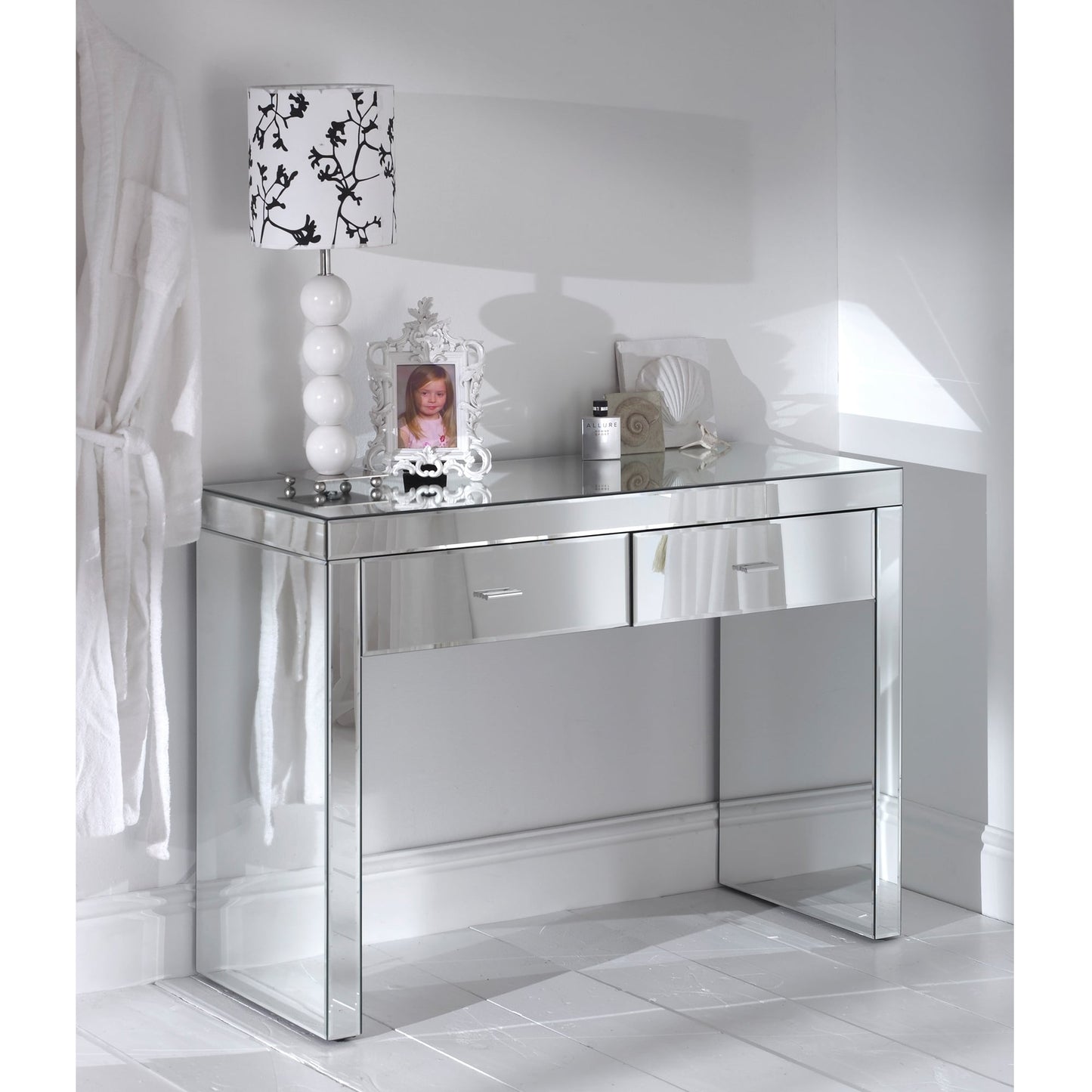 Jazmin Dressing Table